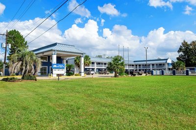 Americas Best Value Inn Gonzales