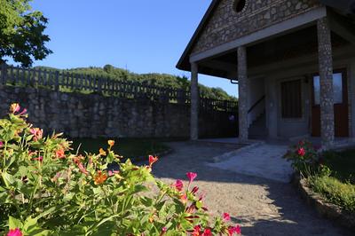 West Richland Vacation Rental - Close to Wineries!