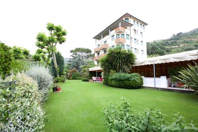 Hotel Ristorante Grappolo D'Oro