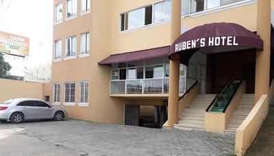 Ruben's Hotel
