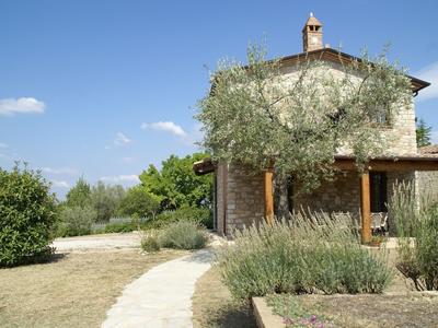 Villa in Umbertide With Pool and Garden