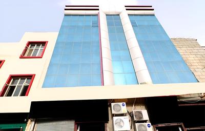 OYO 43845 Hotel Red Velvet Inn