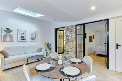 Superb Apartment Arc de Triomphe