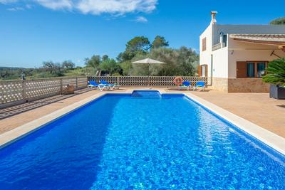 Vista Sol in Ariany With 2 Bedrooms and 1 Bathrooms