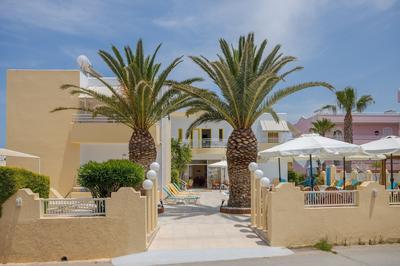 Cosmi Apartments by Estia