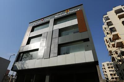 Capital O 26711 Mukesh Palace