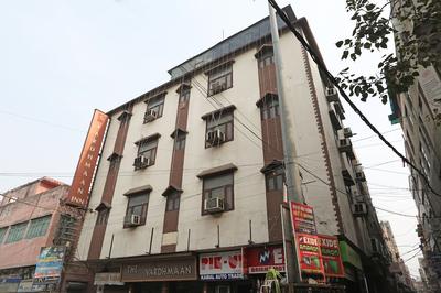 OYO 8188 Vardhmaan Inn