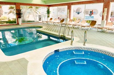 Marbella Resort 5 Pool Whirlpool Sauna