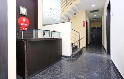 OYO 10190 Hotel Gagan Grant