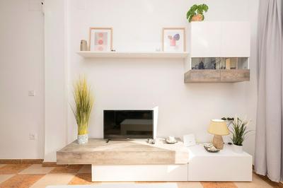 Velbar in Cadiz With 3 Bedrooms and 1 Bathrooms