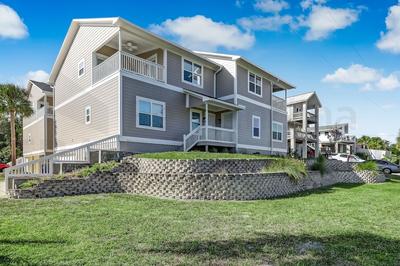 2505b W. 5th St 3 Bedroom Condo by RedAwning