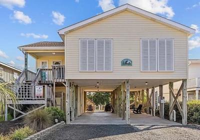 Mental Smiles 3 Bedroom Home by RedAwning