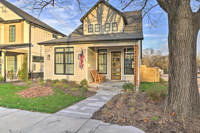 Airy Bentonville Studio < 1 Mile to City Square!