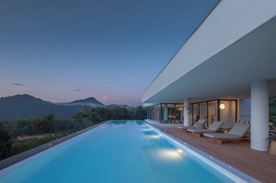 LOSTVILLA Green Gable-Anji