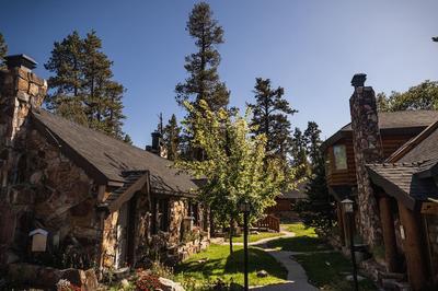 Embers Lodge and Cabins