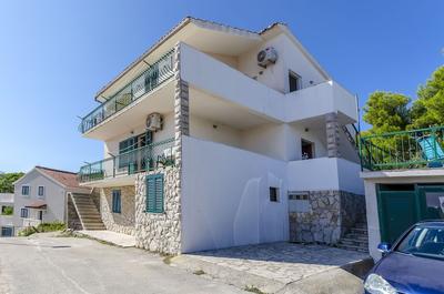 Apartments Oaza
