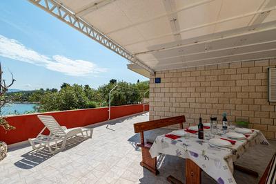 Mir - Perfect Location & Cosy - A1
