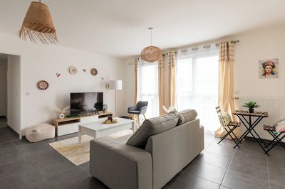 Charming Apartment 2br/4p - Near to Lyon