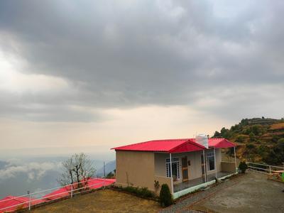 Hill View Retreat
