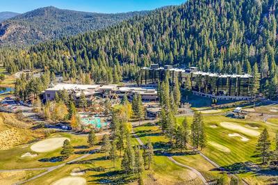 Breathtaking Olympic Valley Gem: Walk to Chairlift