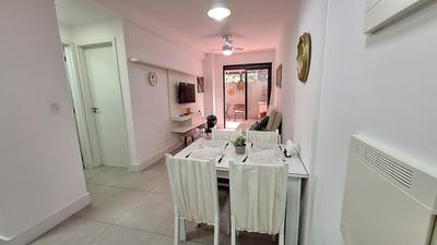 Apto moderno com miniquintal e piscina