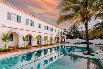 Wanning 911 Surf Club