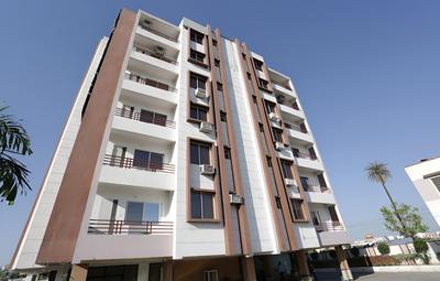 OYO 3260 Hotel Abhinav Palace