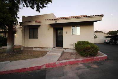 Cozy Gilbert Condo Walking Distance to Downtown!