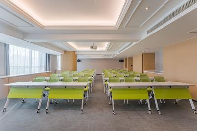 Holiday Inn Express Hangzhou Qianjiang CenturyCity by IHG