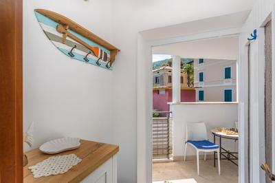 Bright 3-bedroom Apartment in Lovran