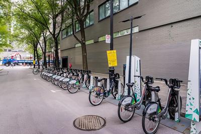 Quartier des Spectacles Appartments
