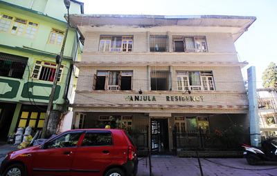 OYO 10587 Vanjula Residency