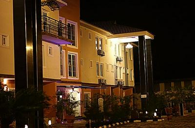 The Carlton Gate Hotel