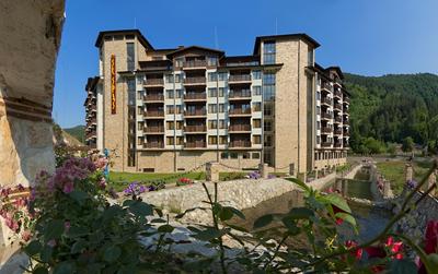 St. Spas Hotel & Balneo Complex