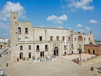 Castello Risolo Specchia