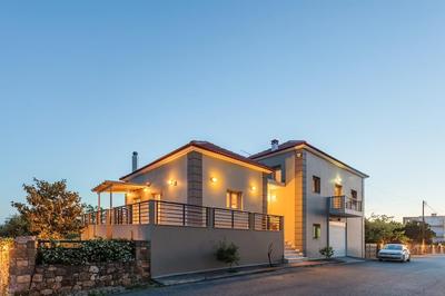 Navarino Captain s Villa - Luxury Seaside Retreat