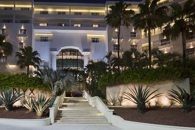 Hotel NYX Cancun All Inclusive