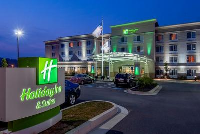 Holiday Inn Hotel & Suites Beckley by IHG