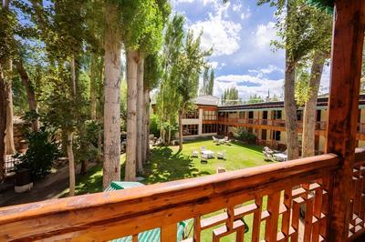 Hotel Shambhala Resort