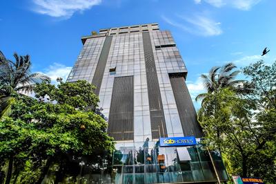 FabHotel Adlon International