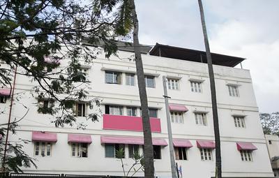 OYO 10473 Basavanagudi