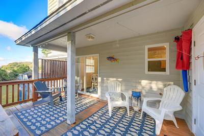 Well-equipped Emerald Isle Townhome: Pets Welcome!