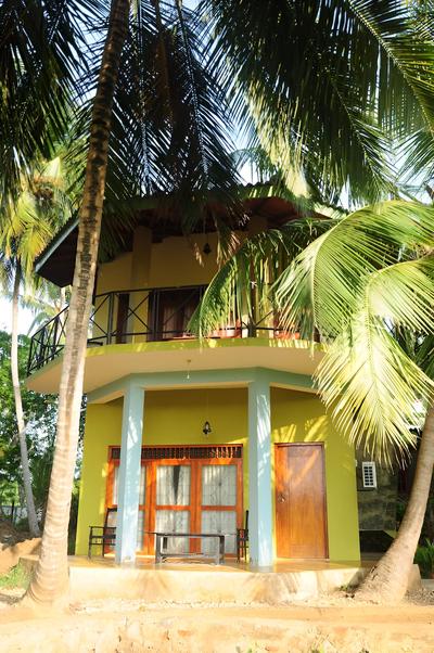 Traveller's Home Hotel