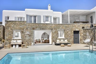 Villa Blanca Duo