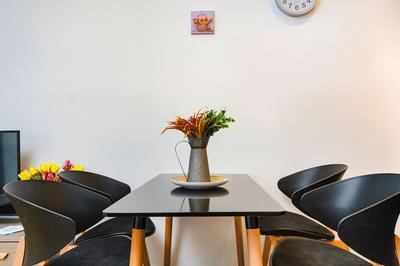 Sanders Home Suites - Cute Downtown 1-bdr. Apt