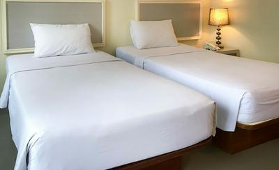 J Two S Pratunam Hotel