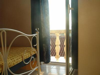 More - 600 m From Beach - SA4