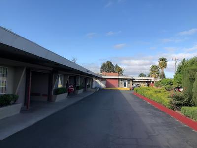 Casa Linda Motel