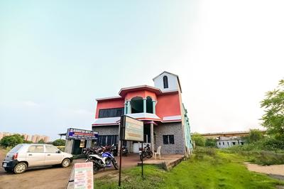 SPOT ON 60927 Hindustan Hotel & Lodging