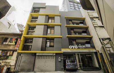 OYO 726 Sanchez Hotel